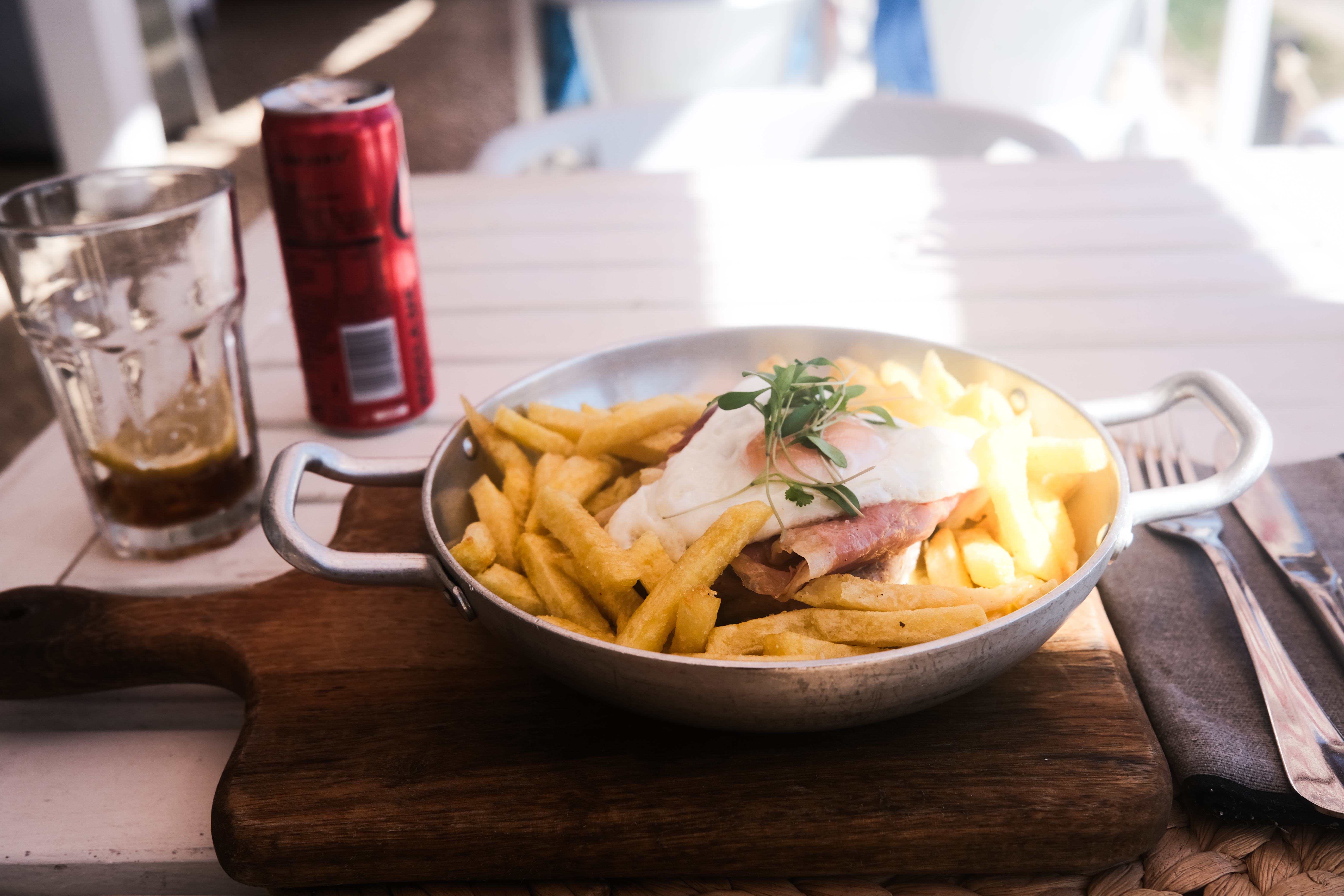 Tuna steak lunch plate